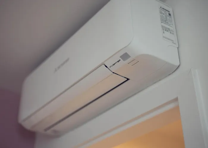 アパート Leonart Living 61 *